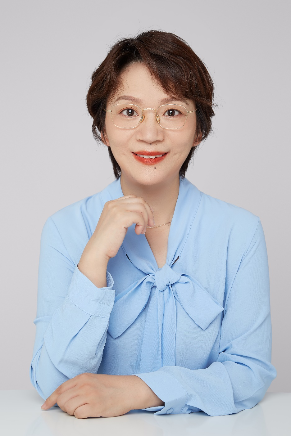 郭红.png