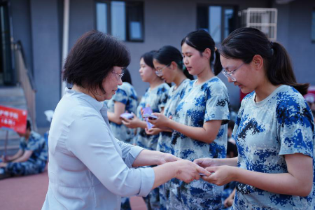 图片2_resized.png